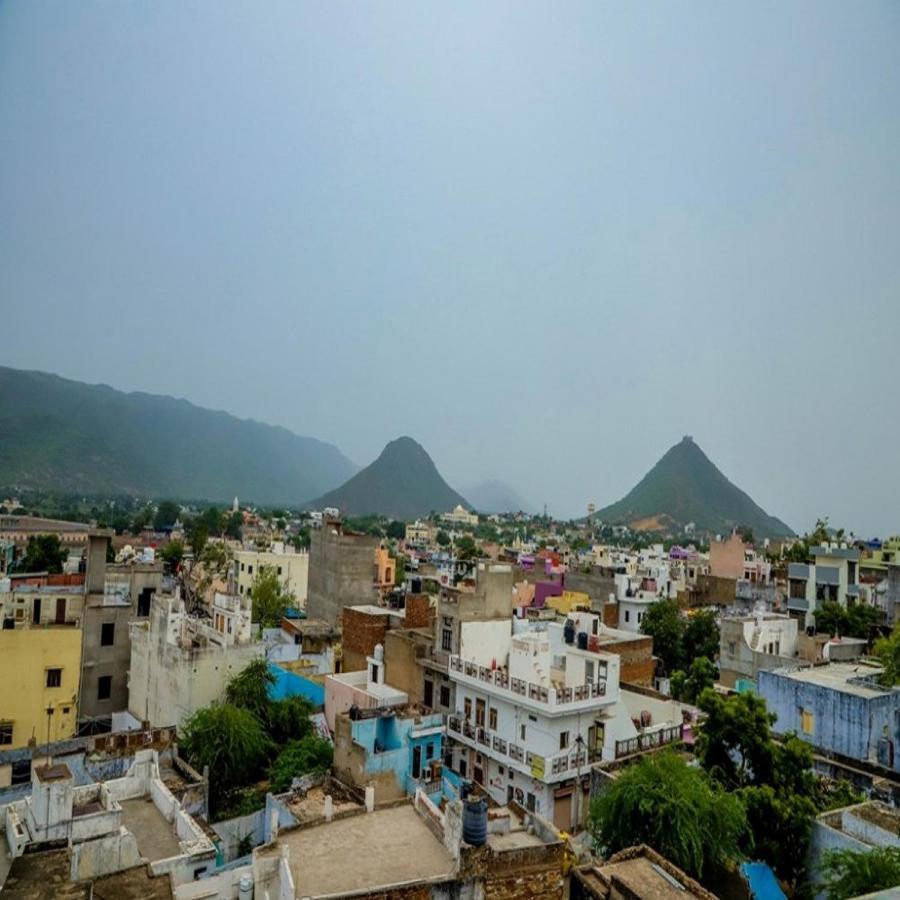 Komal Inn بوشكار المظهر الخارجي الصورة