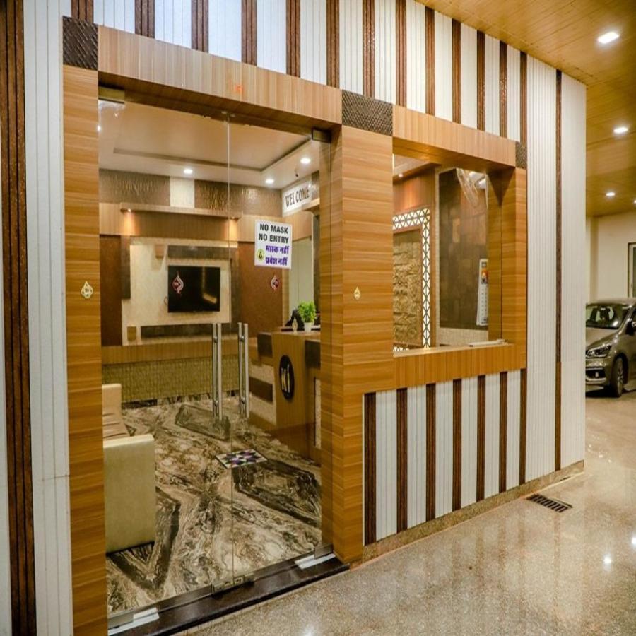 Komal Inn بوشكار المظهر الخارجي الصورة